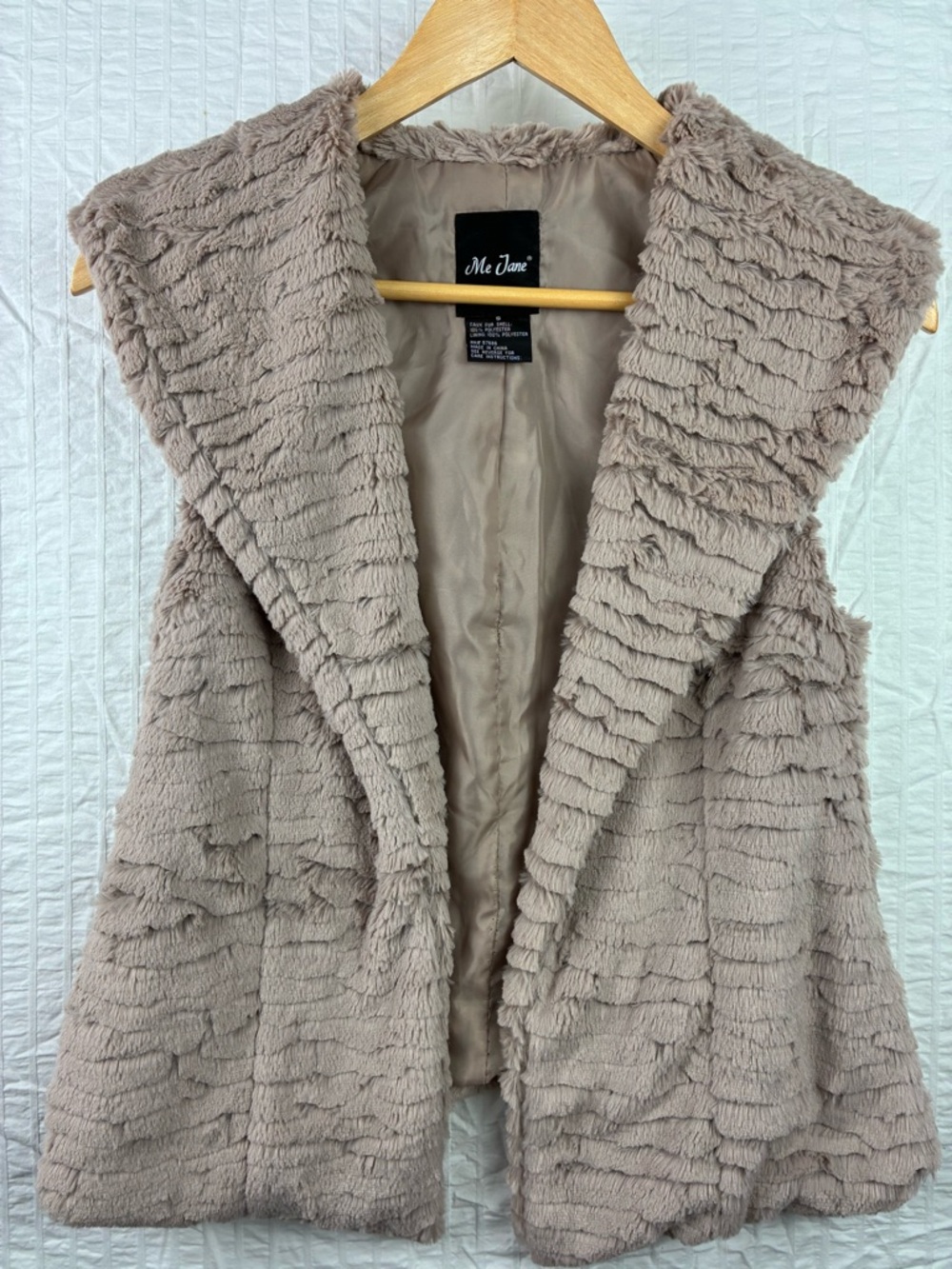 Me Jane Faux Fur Vest Taupe Textured Open‎ Front Cozy Layer Size S